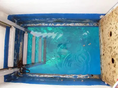 Center Well Topside View — Roatan Island, Honduras – CoCo View Resort