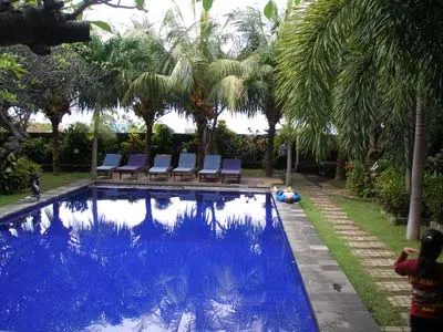 The pool at Liberty Dive Resort