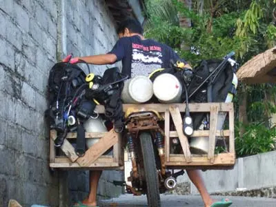 Gear transport, Bali style